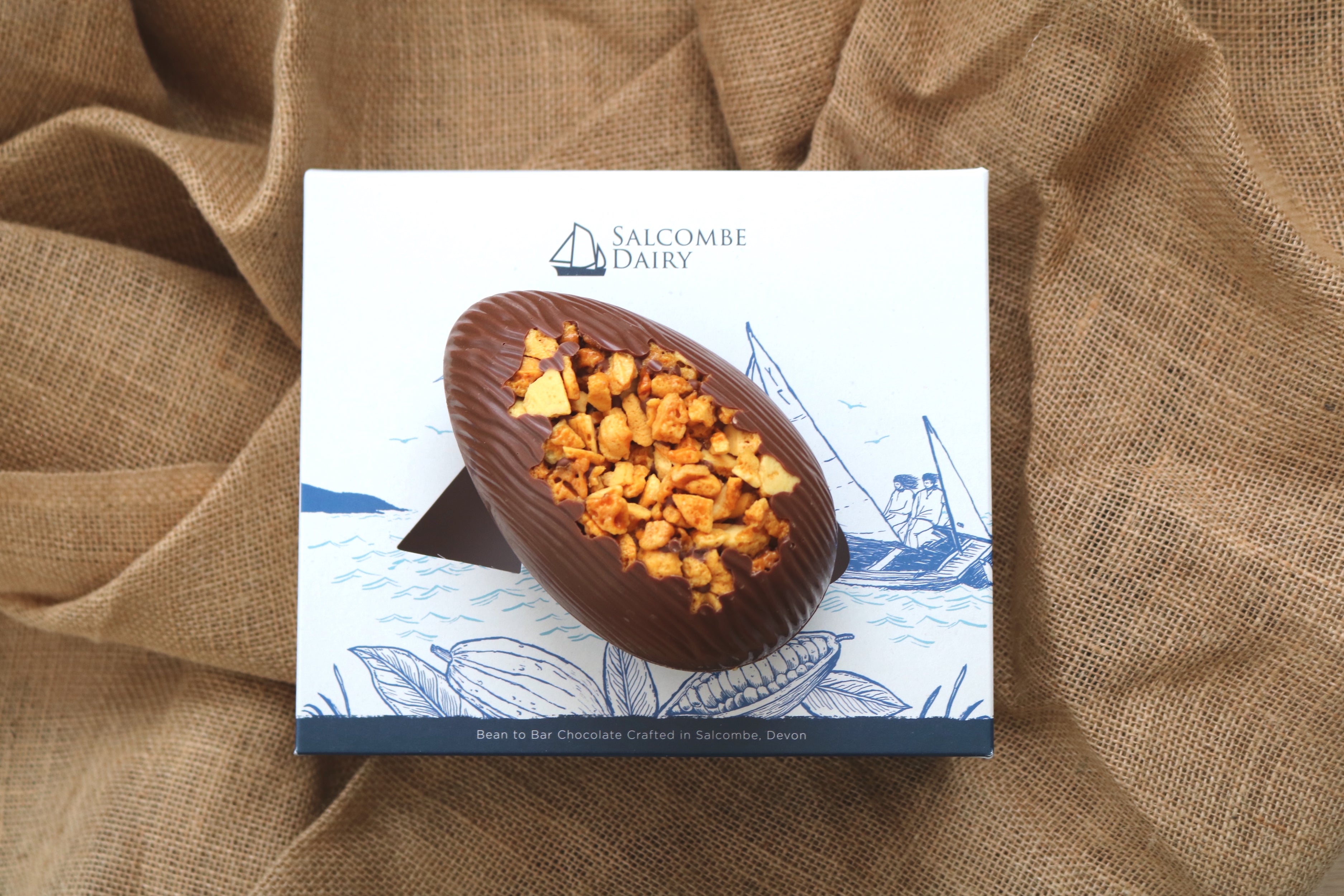 Milk Chocolate Honeycomb Egg with Two Chocolate Bars – Salcombe Dairy